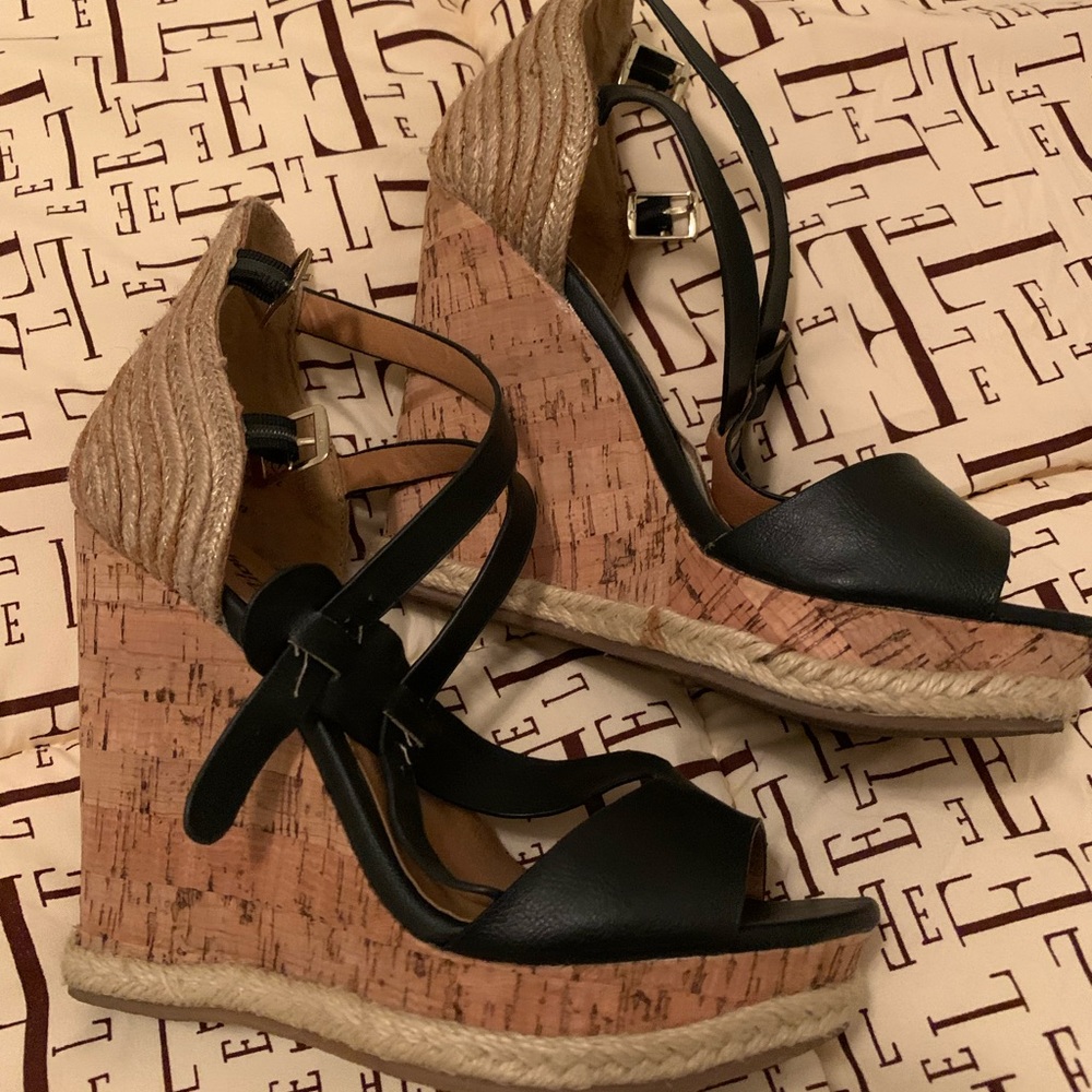 Wedges size 8